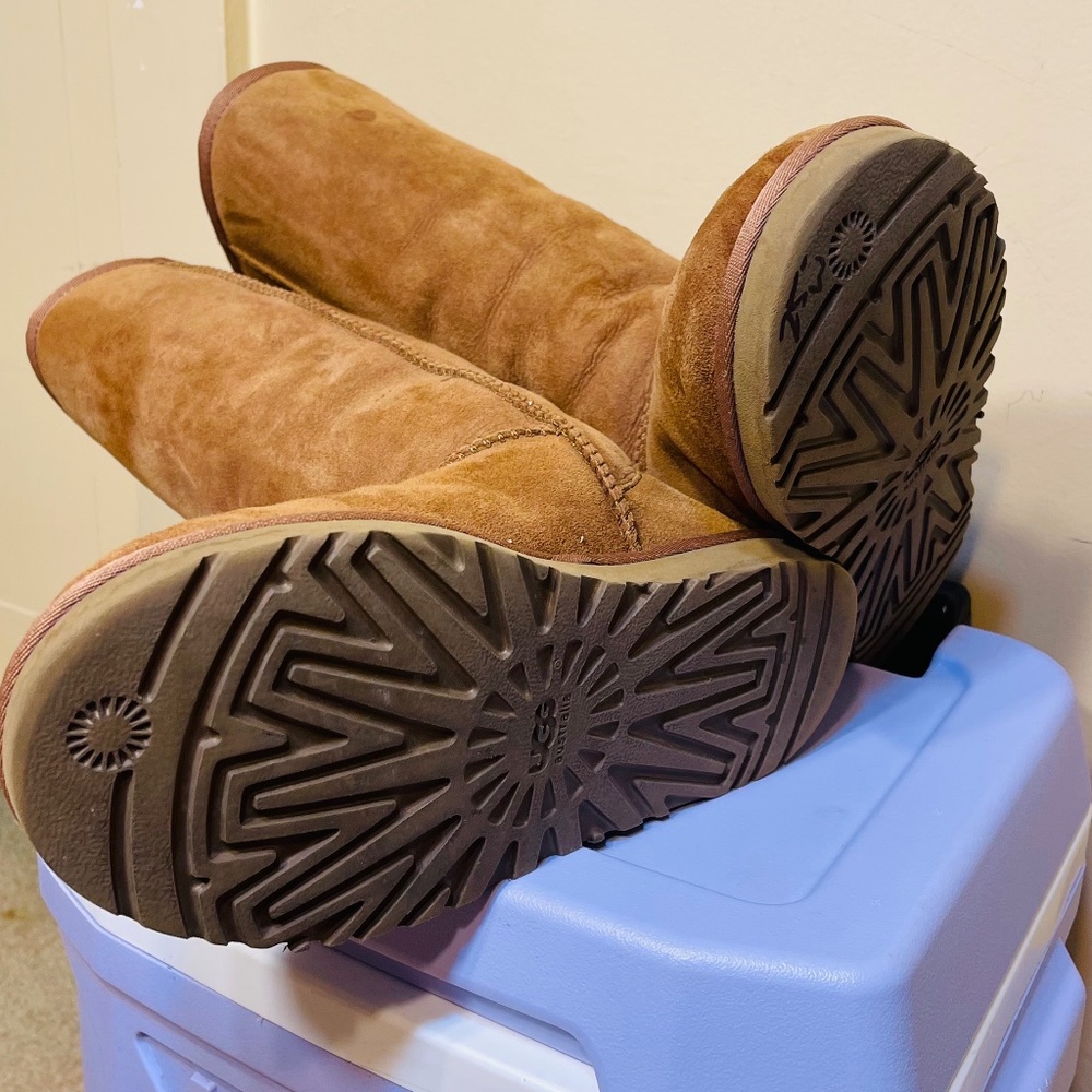 UGG Tan Suede Tall Boots - Picture 4 of 9